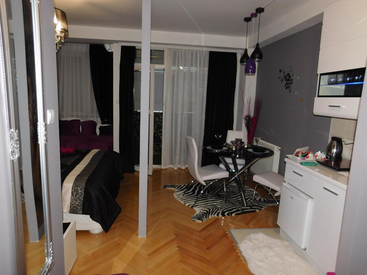 Velvet Lux Apartamento Ni Exterior foto