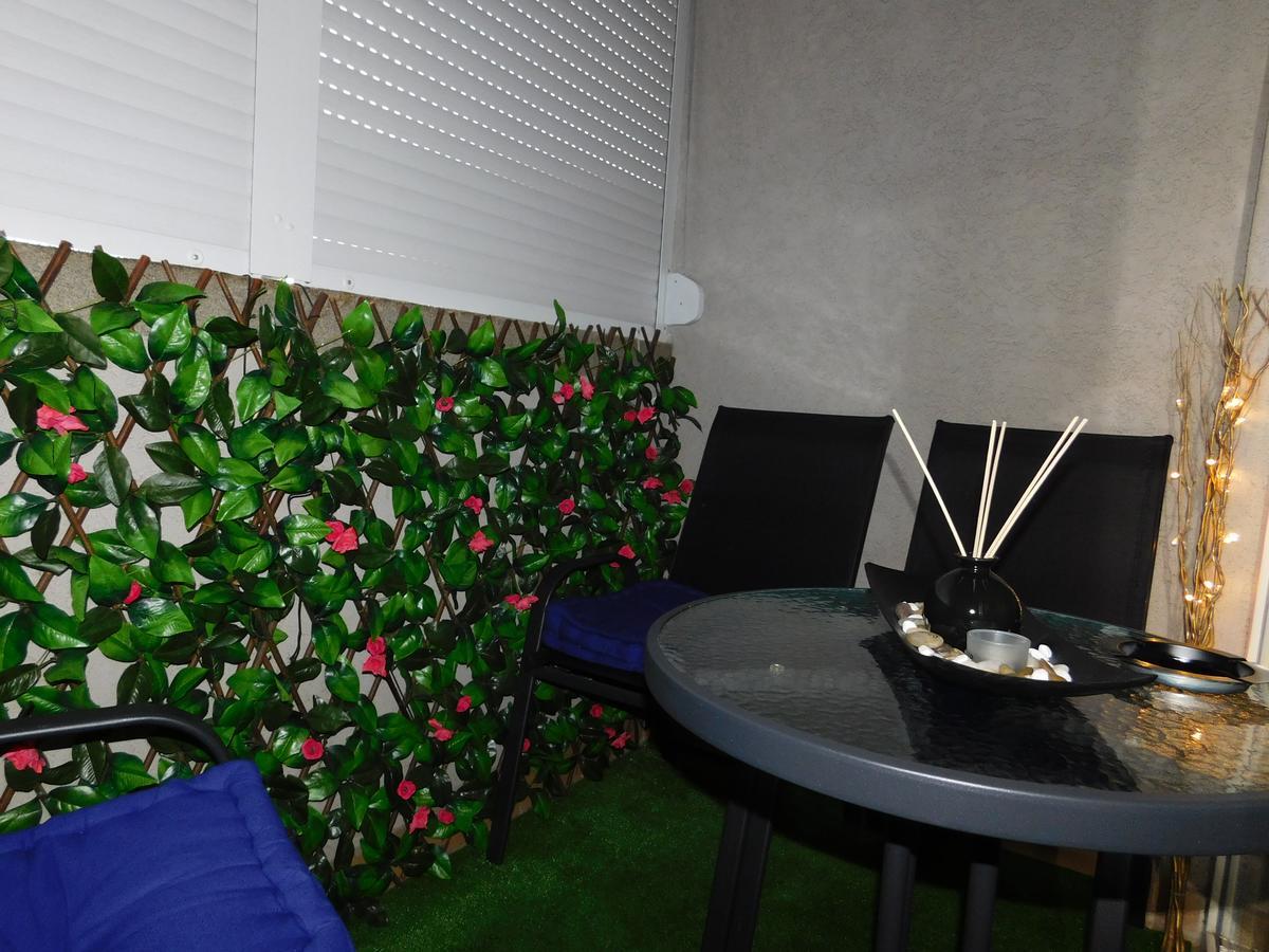 Velvet Lux Apartamento Ni Exterior foto