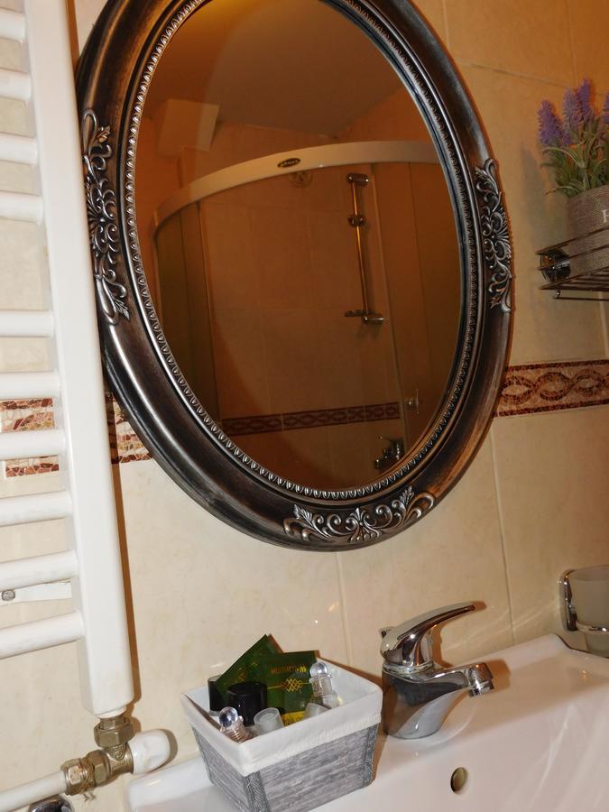 Velvet Lux Apartamento Ni Exterior foto