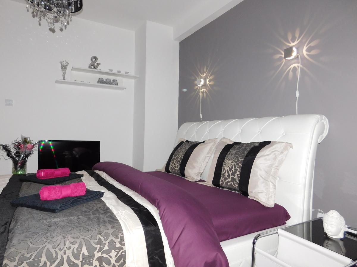 Velvet Lux Apartamento Ni Exterior foto